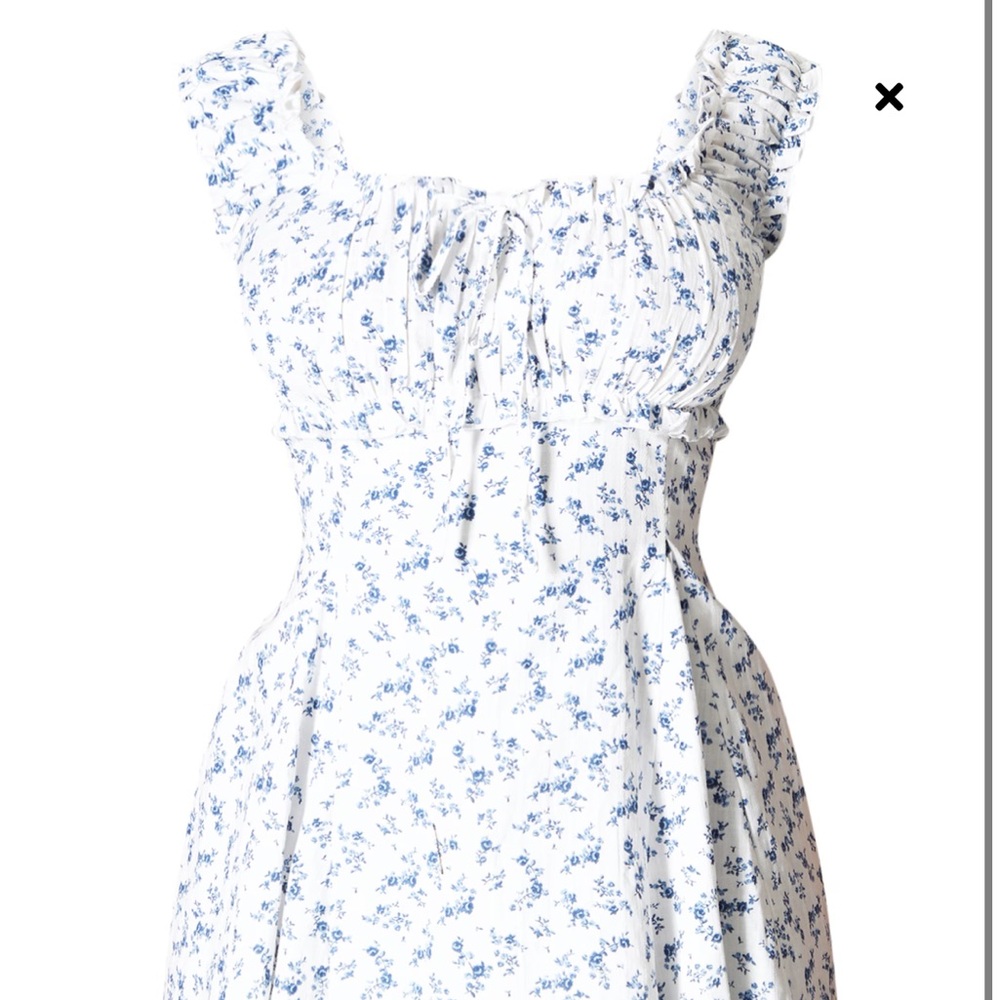 PrettyLittleThing Blue Floral Mini Dress